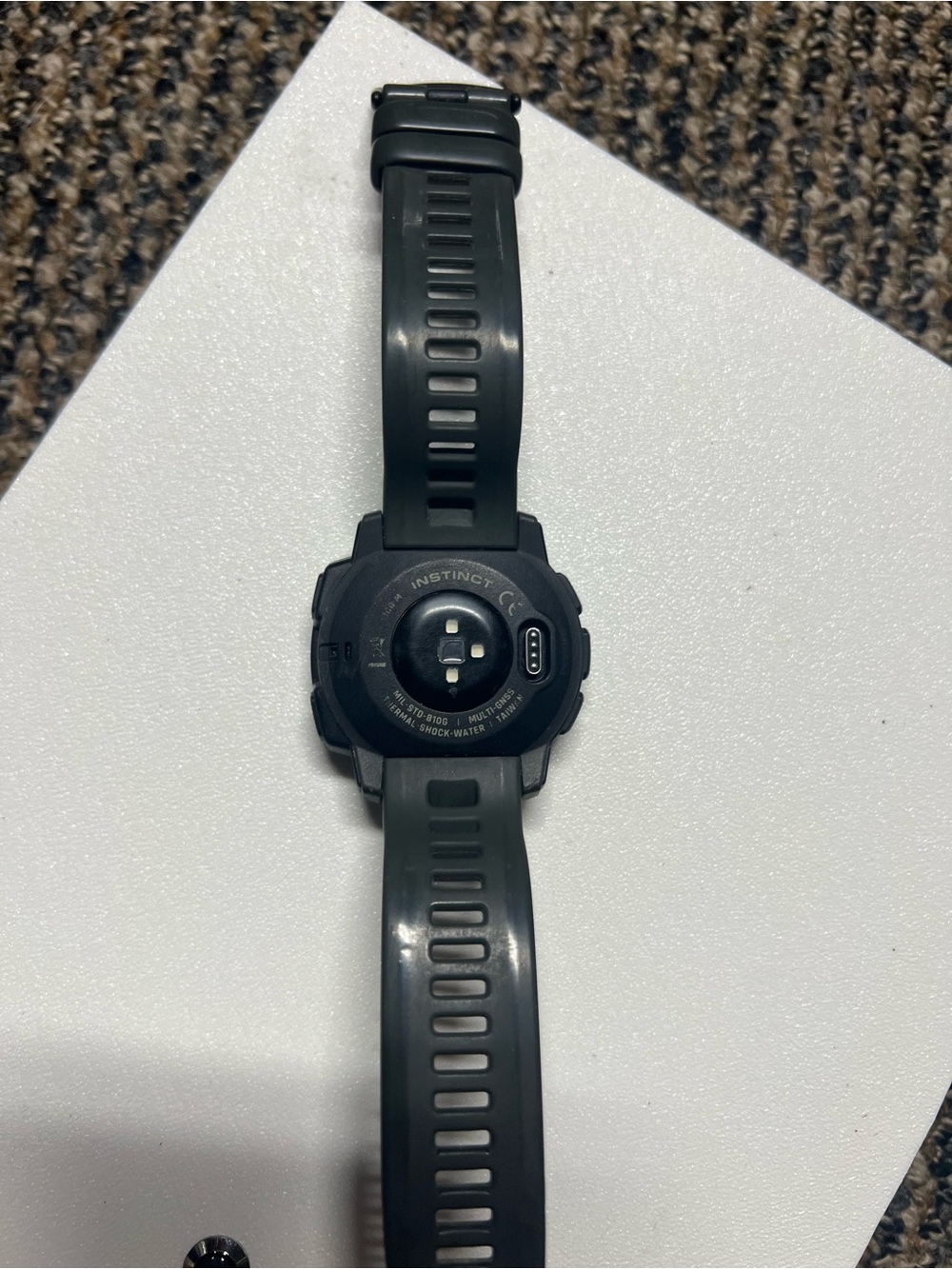 garmin black GPS smartwatch with black silicone strap - Picture 2 of 7